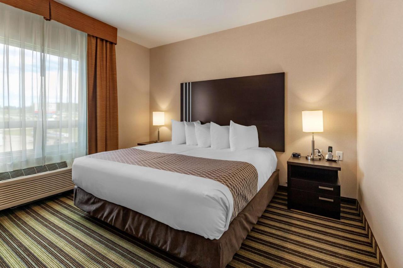 เบสต์ เวสเทิร์น พลัส เดรย์ตัน แวลเลย์ ออลสวีท Hotel Drayton Valley ภายนอก รูปภาพ